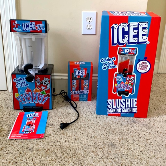 ICEE Slushie Making Machine - Picture 1 of 5